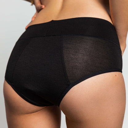 Genial Day first period kit with period panties